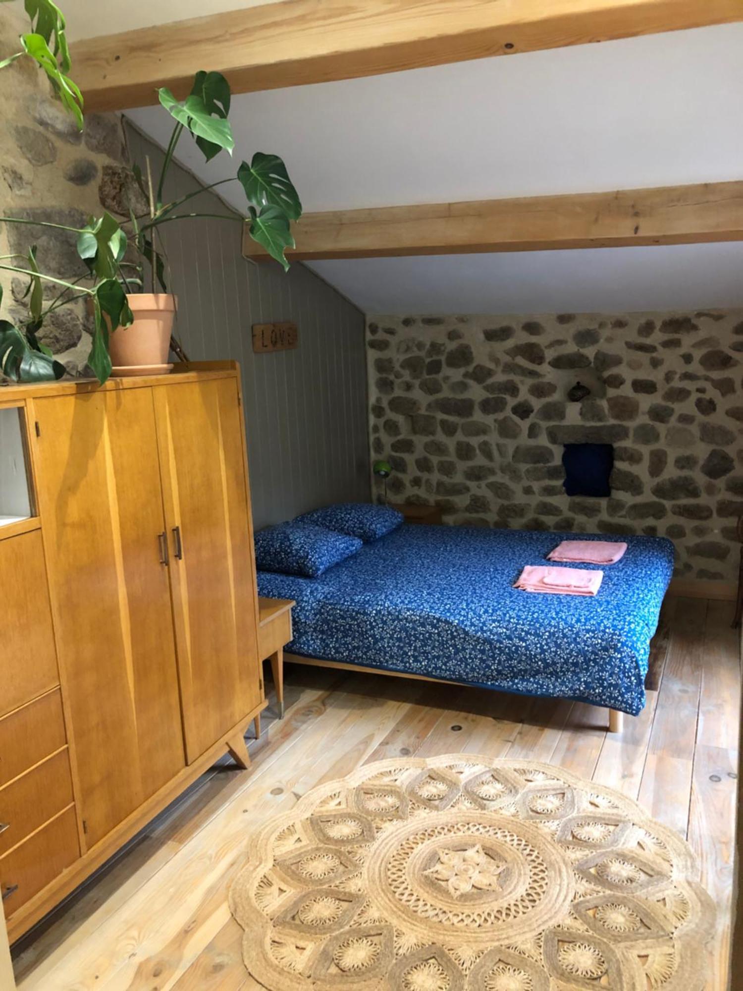Les Pentes Du Chateau De Retourtour 拉马斯特尔 外观 照片